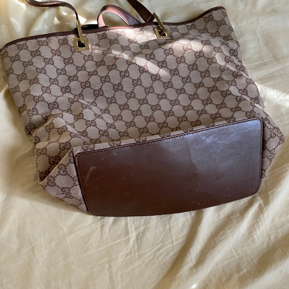 Gucci tote